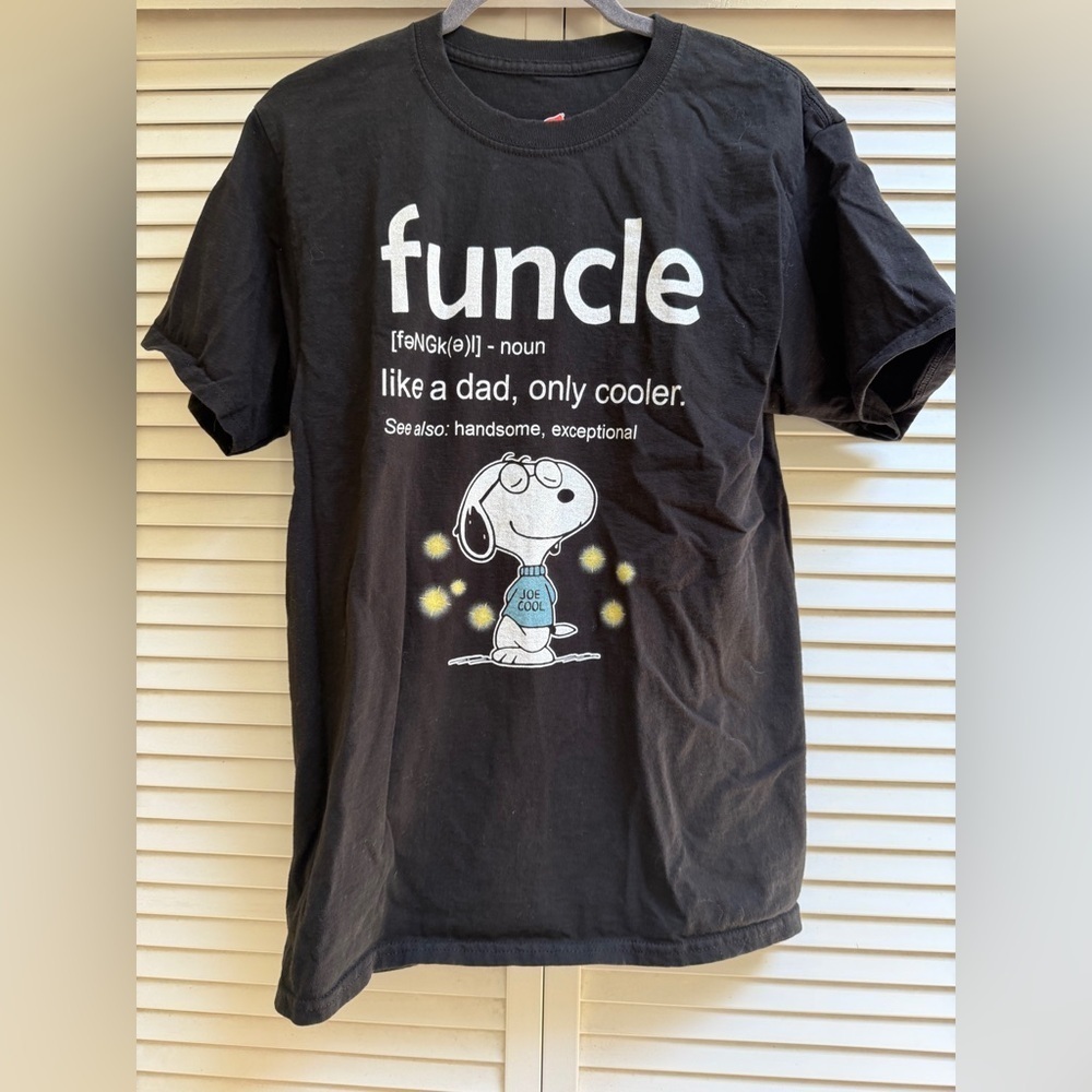 FUNCLE Black Snoopy Men’s M Short Sleeved Shirt